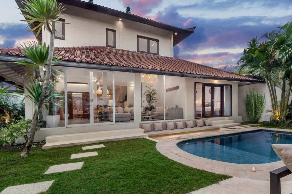 Villa New York - 4 Bdr Pool Luxury Villa, Next To The Forge Bali Seminyak Buitenkant foto