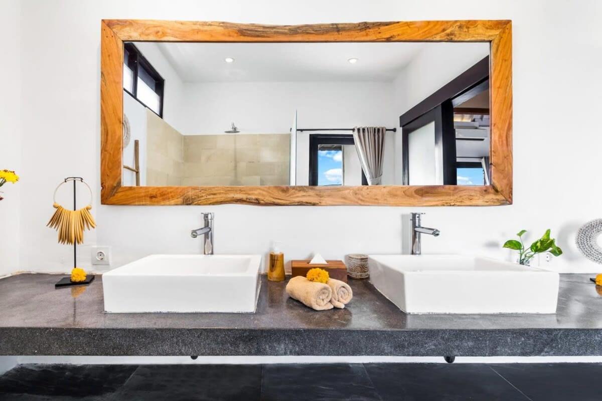 Villa New York - 4 Bdr Pool Luxury Villa, Next To The Forge Bali Seminyak Buitenkant foto