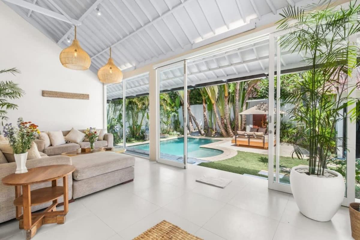 Villa New York - 4 Bdr Pool Luxury Villa, Next To The Forge Bali Seminyak Buitenkant foto