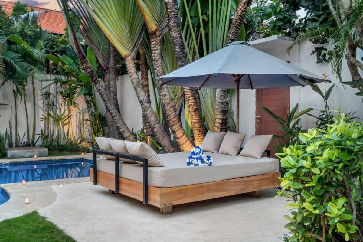 Villa New York - 4 Bdr Pool Luxury Villa, Next To The Forge Bali Seminyak Buitenkant foto